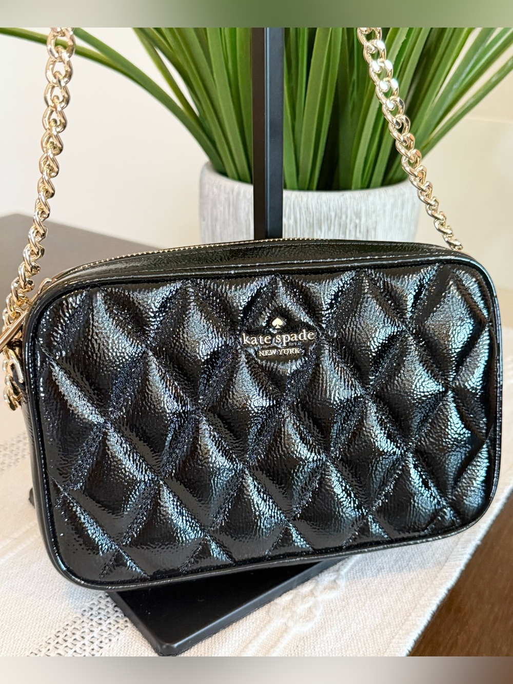 Kate Spade Glimmer Quilted Patent Leather
Crossbody Card Case Set - Picture 3 of 7